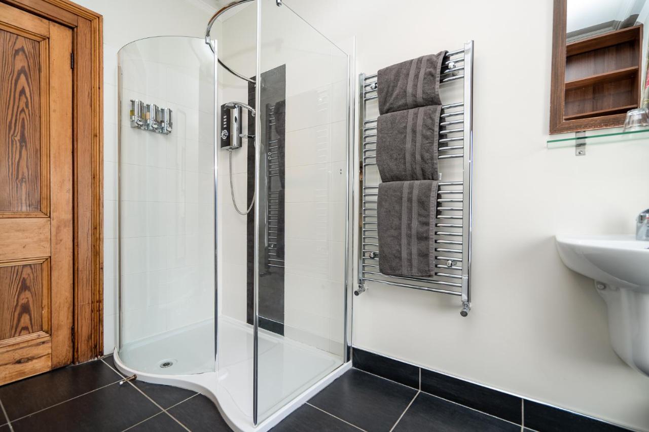 Antrim House Guest Rooms & Suites (Adults Only) Portrush Exteriör bild