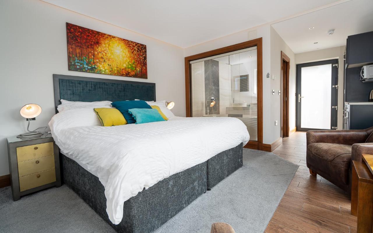 Antrim House Guest Rooms & Suites (Adults Only) Portrush Exteriör bild