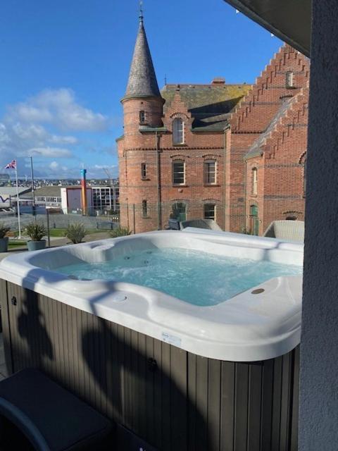 Antrim House Guest Rooms & Suites (Adults Only) Portrush Exteriör bild