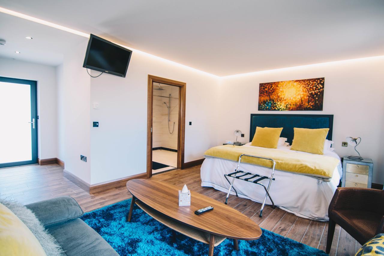 Antrim House Guest Rooms & Suites (Adults Only) Portrush Exteriör bild